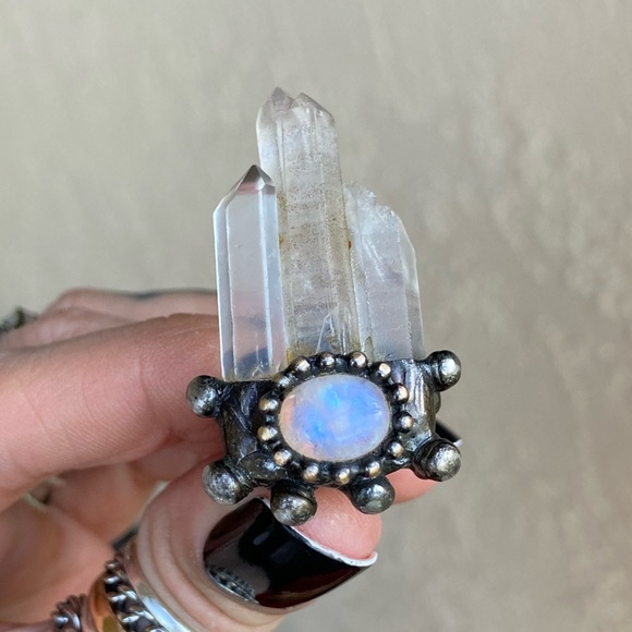 Natural iridescent flash moonstone gem triple crystal quartz adjustable ring - Picture 6 of 16